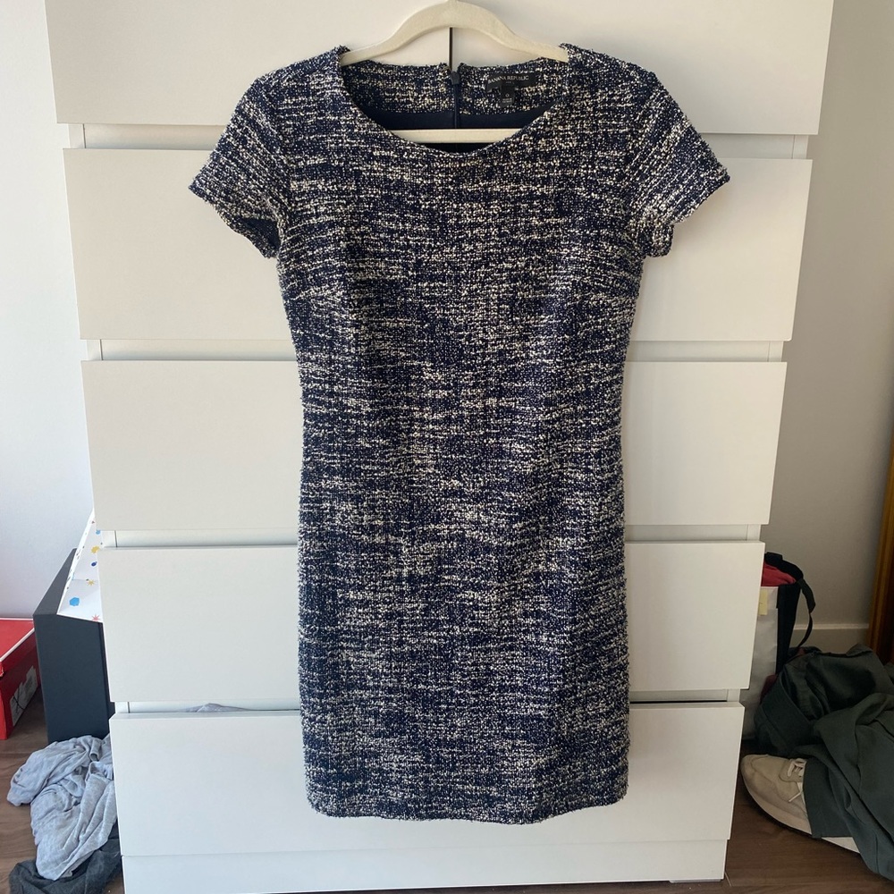 Banana republic sheath dress size 0